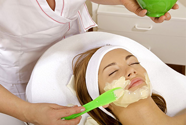 therapeutic-facial-treatments2 burnaby